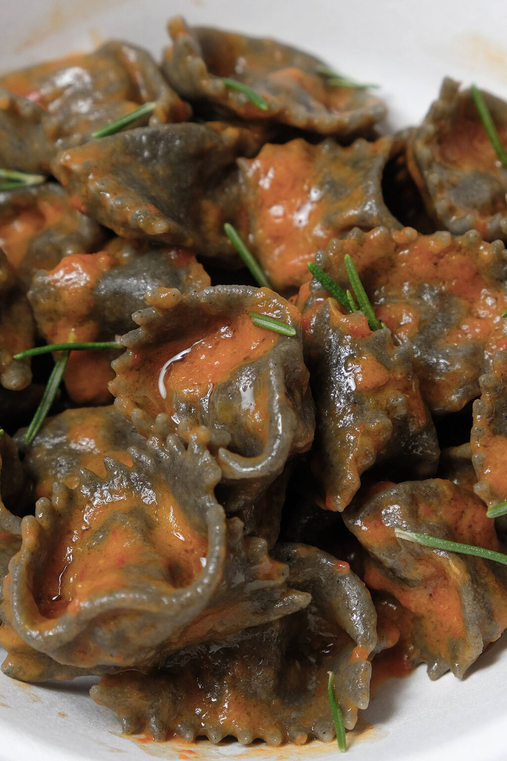 guscio, gusciotorino, plin, pasta fresca, plin fattia a mano, fatto a mano, plin torino, agnolotti, piamontese, gastronomia, pausa pranzo, pasta fresca, alimentari, pasta tradizionale, plin tradizionali, agnolotti del plin, pizzicotto,
